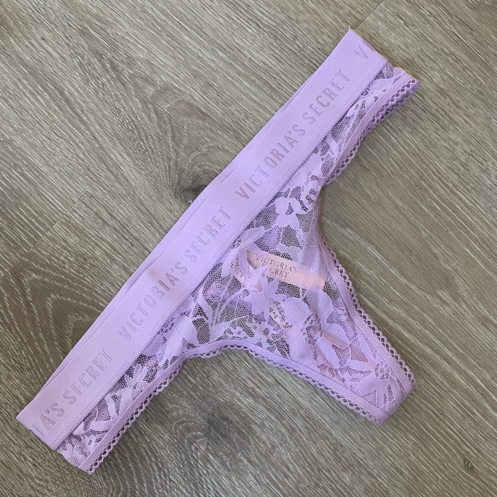 New 2pcs Thong!! Victoria’s secret